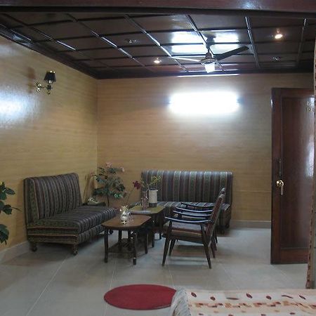 Hotel Rest Inn Lucknow Exterior photo