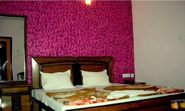 Hotel Rest Inn Lucknow Exterior photo