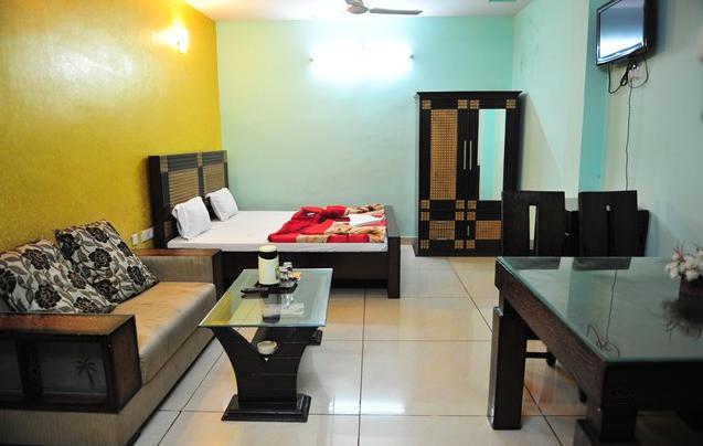 Hotel Rest Inn Lucknow Exterior photo